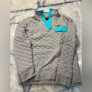 Unisex Patagonia pullover size M